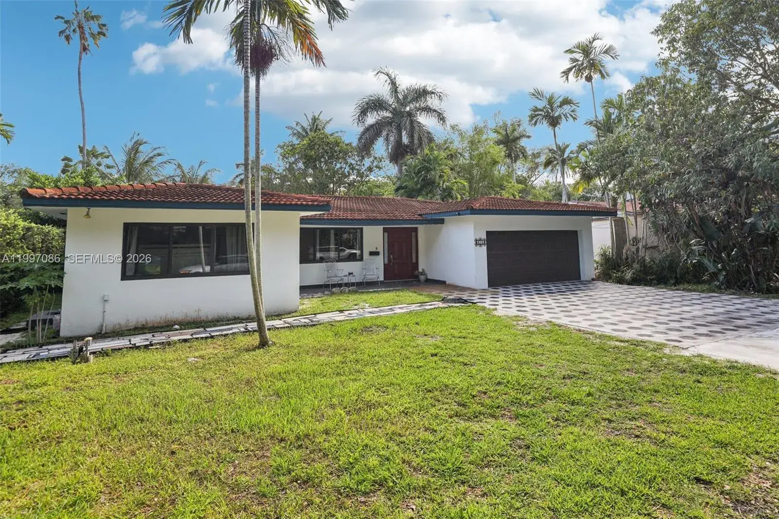 314 NE 85th St, El Portal FL 33138