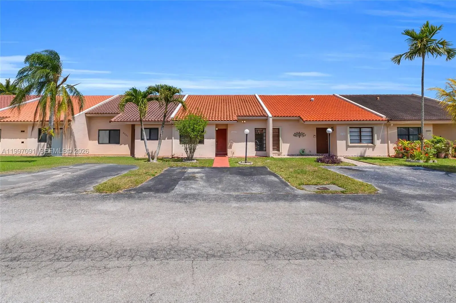 3 bedroom 2 bath Residential for sale at 6323 SW 147th Place Cir, Miami FL 33193