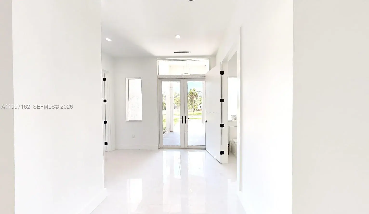 3762 32nd AVE SE, Naples FL 34117