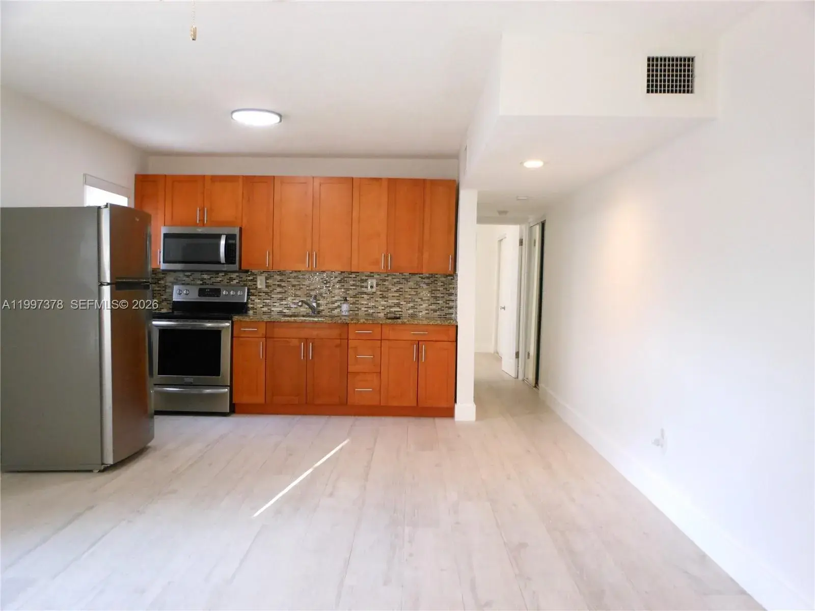 221 SW 9 AVE # 1, Miami FL 33130 photo 2