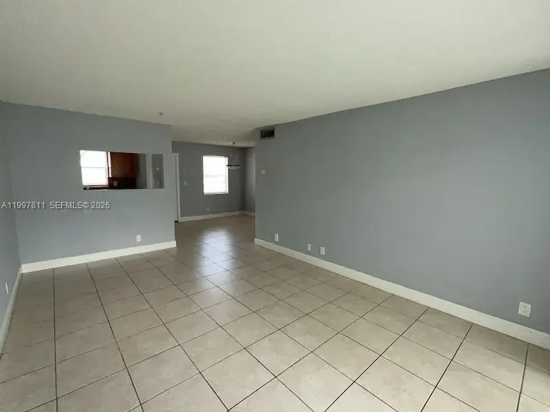 4251 NW 5th St # 108, Plantation FL 33317