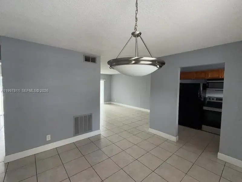 4251 NW 5th St # 108, Plantation FL 33317
