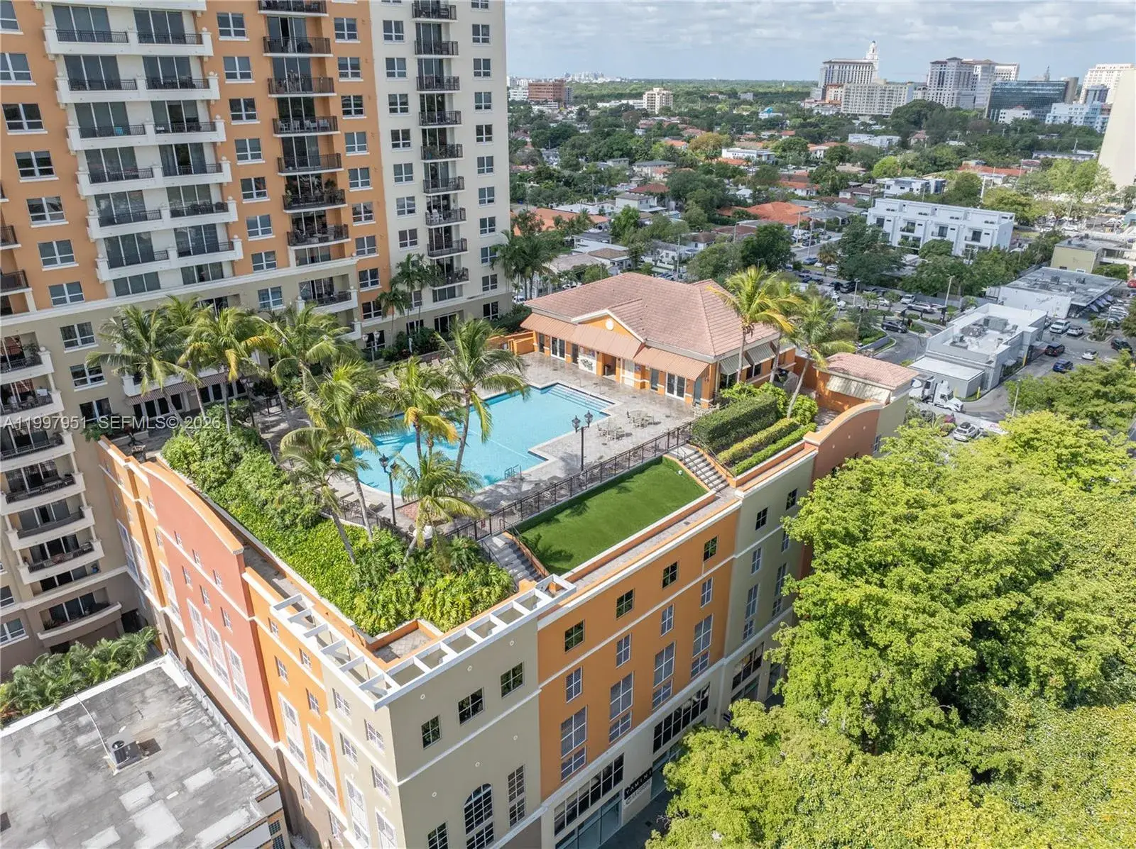 3232 SW 22nd Ter # 607, Miami FL 33145
