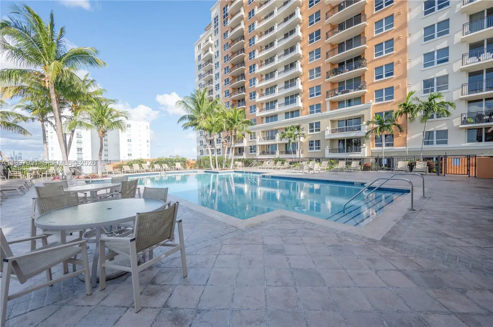 3232 SW 22nd Ter # 607, Miami FL 33145