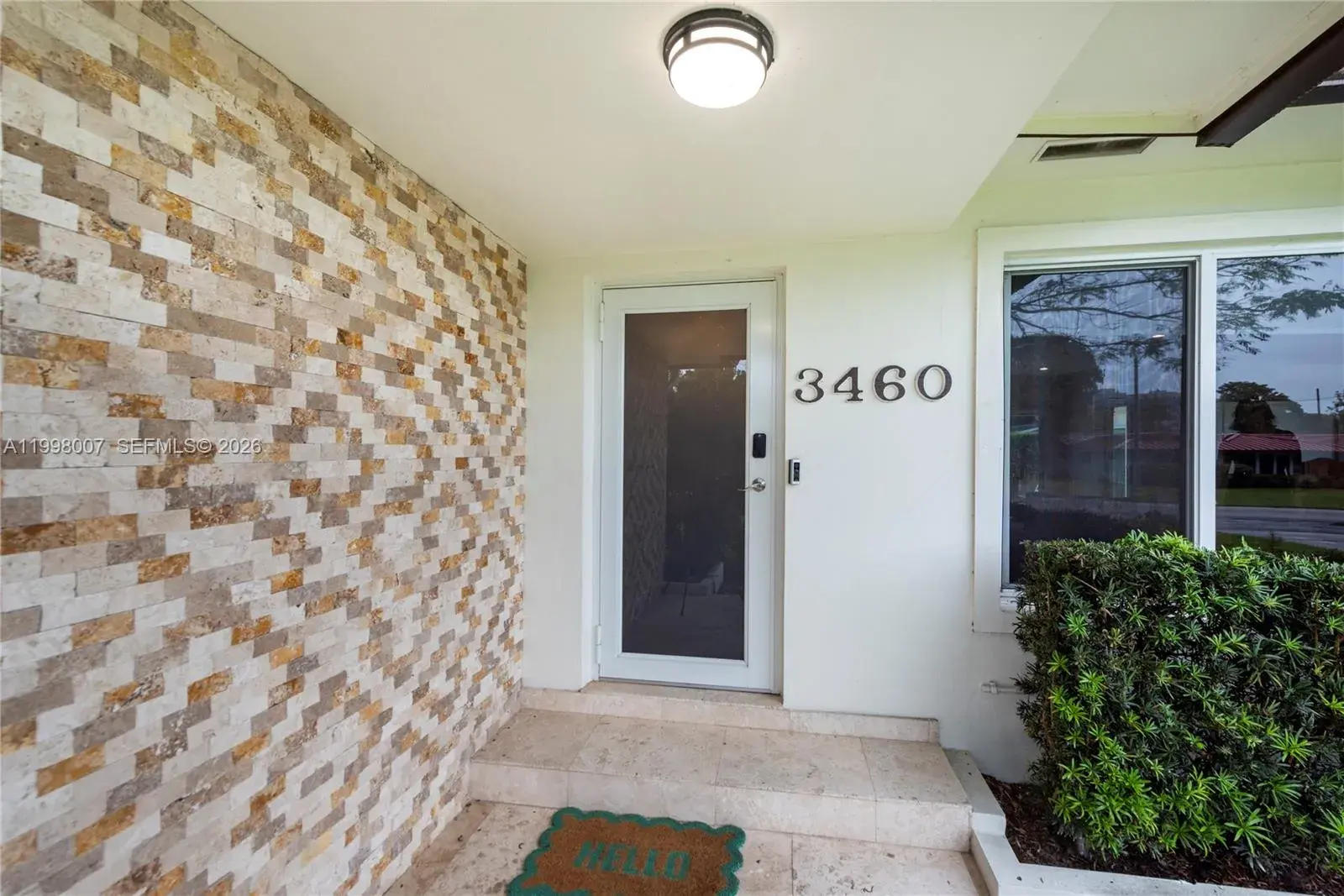 3460 Buchanan St, Hollywood FL 33021