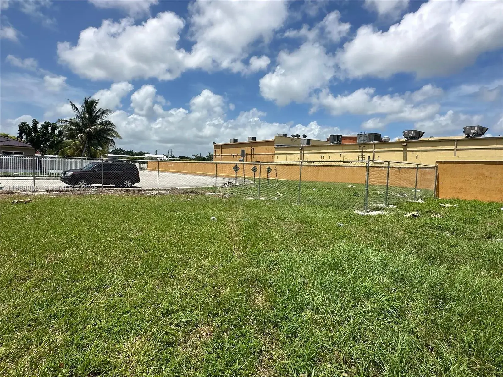 11888 SW 220th St, Miami FL 33170