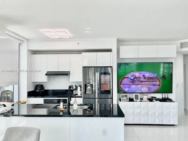 79 SW 12th St # 1806, Miami FL 33130 photo 5