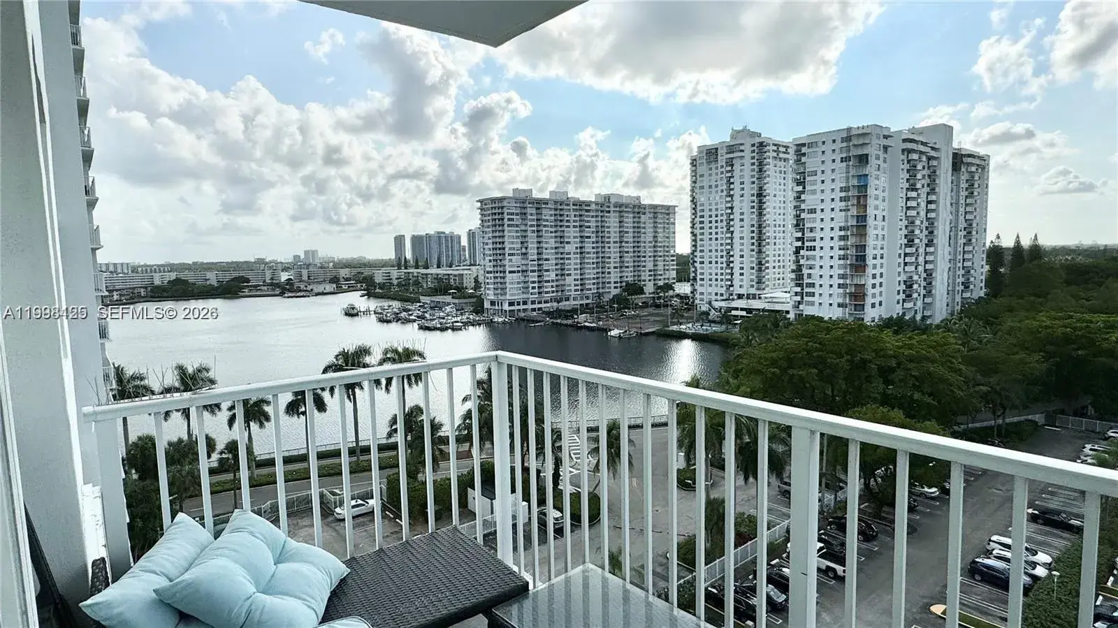 1 bedroom 2 bath Residential Lease for rent at 2801 NE 183rd St # 1005W, Aventura FL 33160
