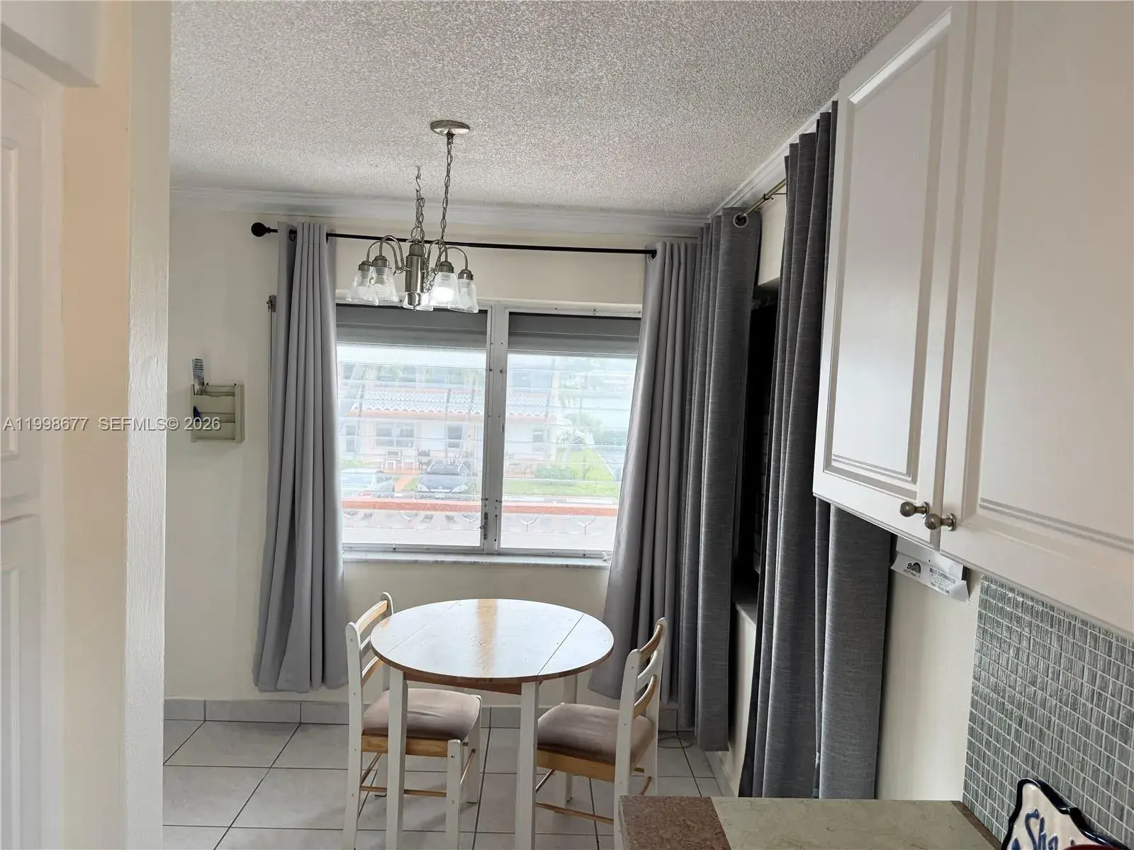 920 SW 11th Ave # 11D, Hallandale Beach FL 33009