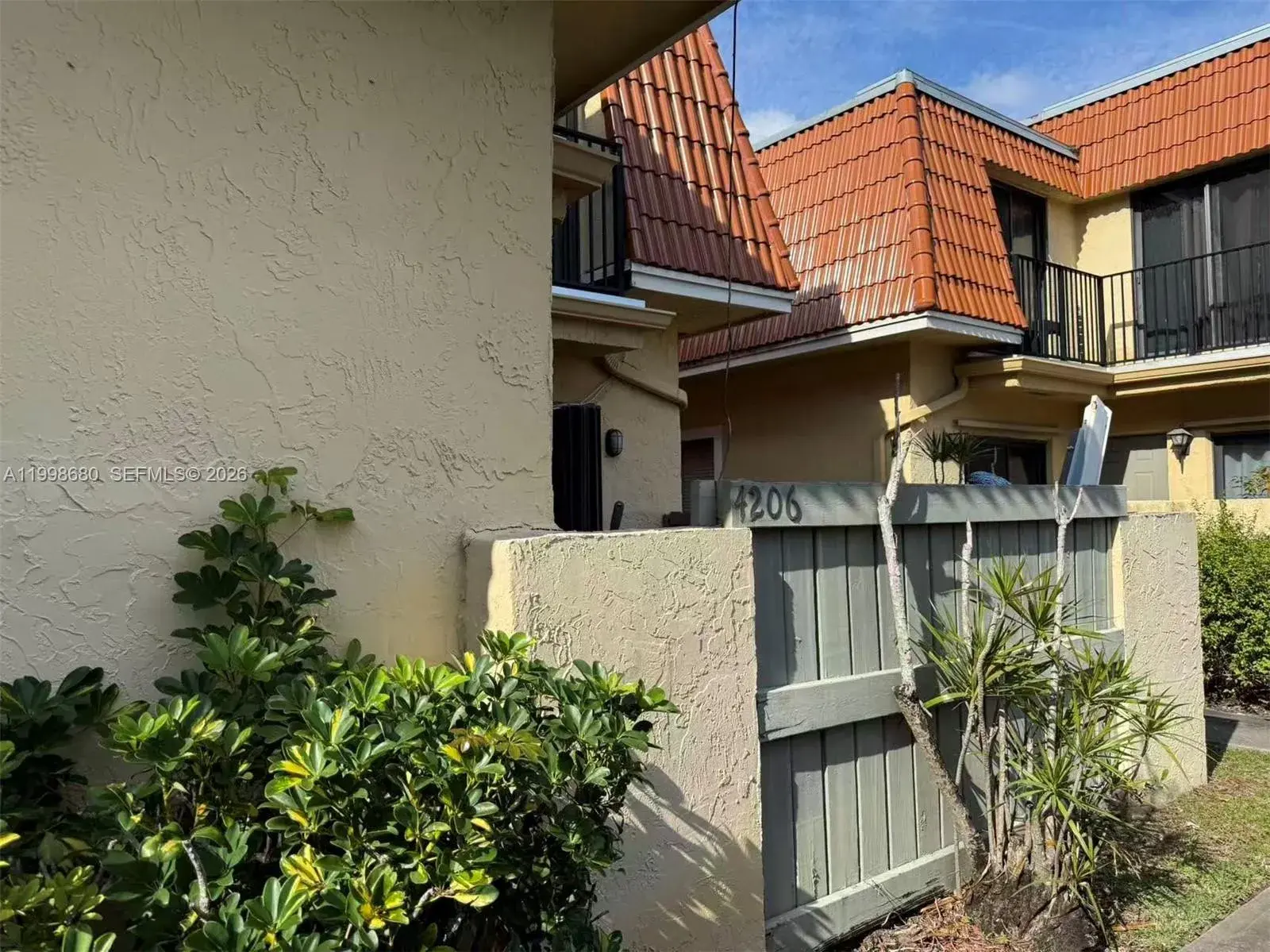 3 bedroom 3 bath Residential for sale at 4206 NW 114th Ter # 06, Coral Springs FL 33065