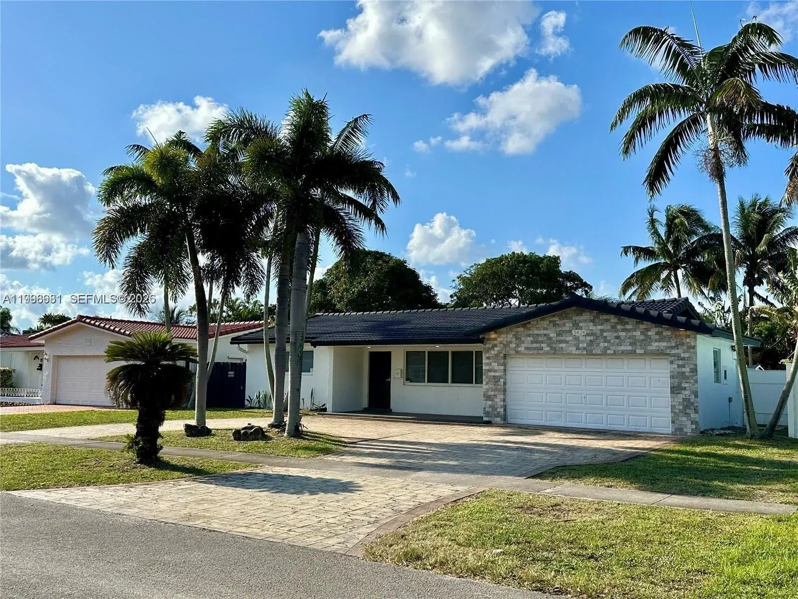 3 bedroom 2 bath Residential for sale at 5424 Garfield St, Hollywood FL 33021