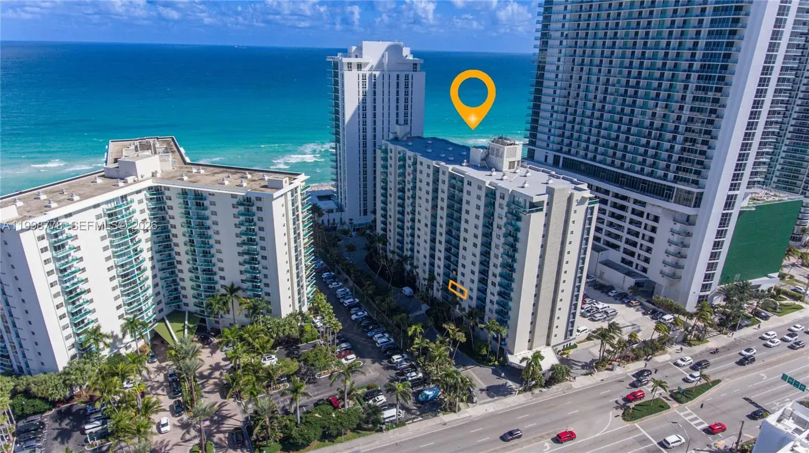 1 bedroom 1 bath Residential for sale at 4001 S Ocean Dr, Hollywood FL 33019