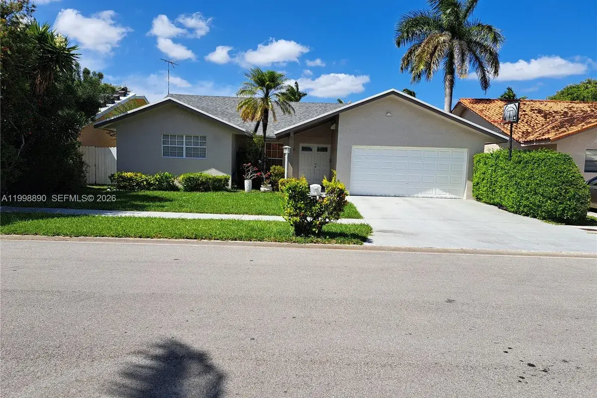 14527 SW 106th Ter, Miami FL 33186