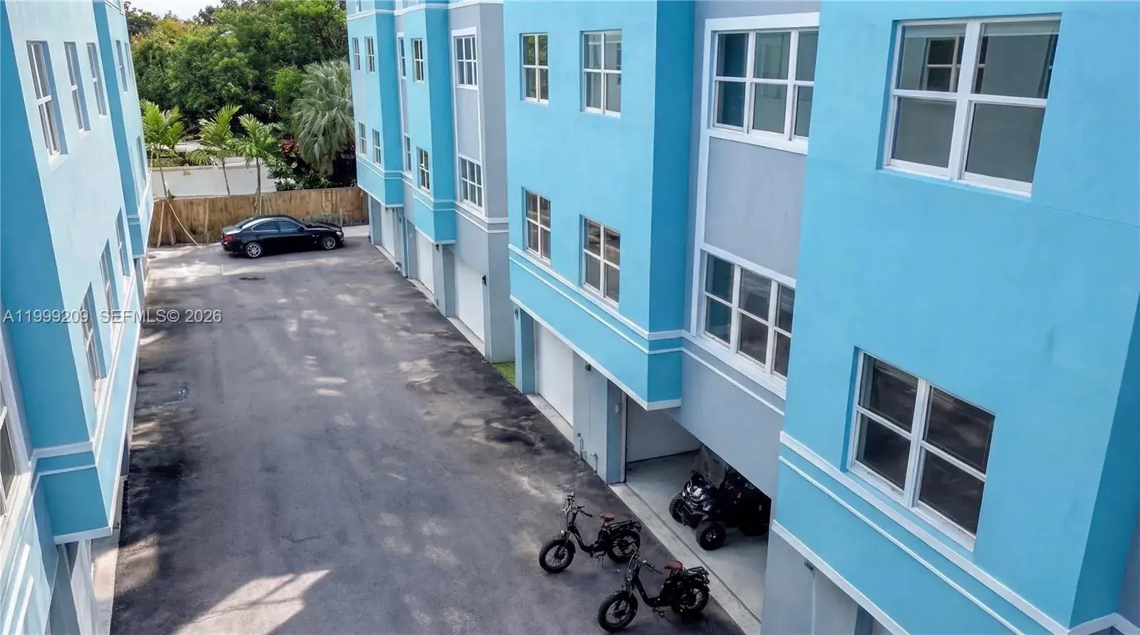 4 bedroom 3 bath Residential Lease for rent at 824 SE 12th Ct # 02, Fort Lauderdale FL 33316