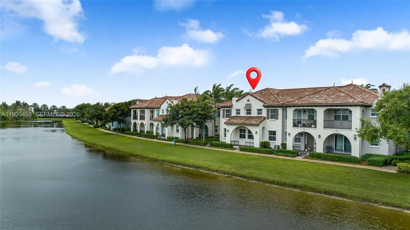 3 bedroom 3 bath Residential for sale at 4153 Cascada Cir, Cooper City FL 33024