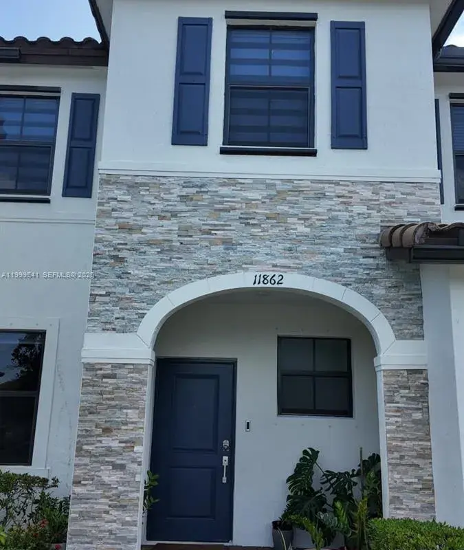 11862 SW 246th Ln, Homestead FL 33032