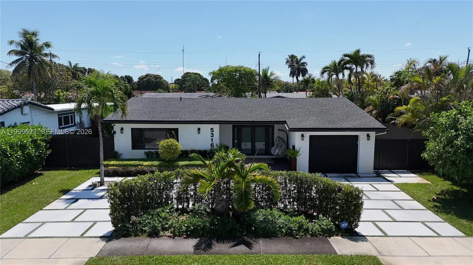 3 bedroom 2 bath Residential for sale at 5316 Jackson St, Hollywood FL 33021