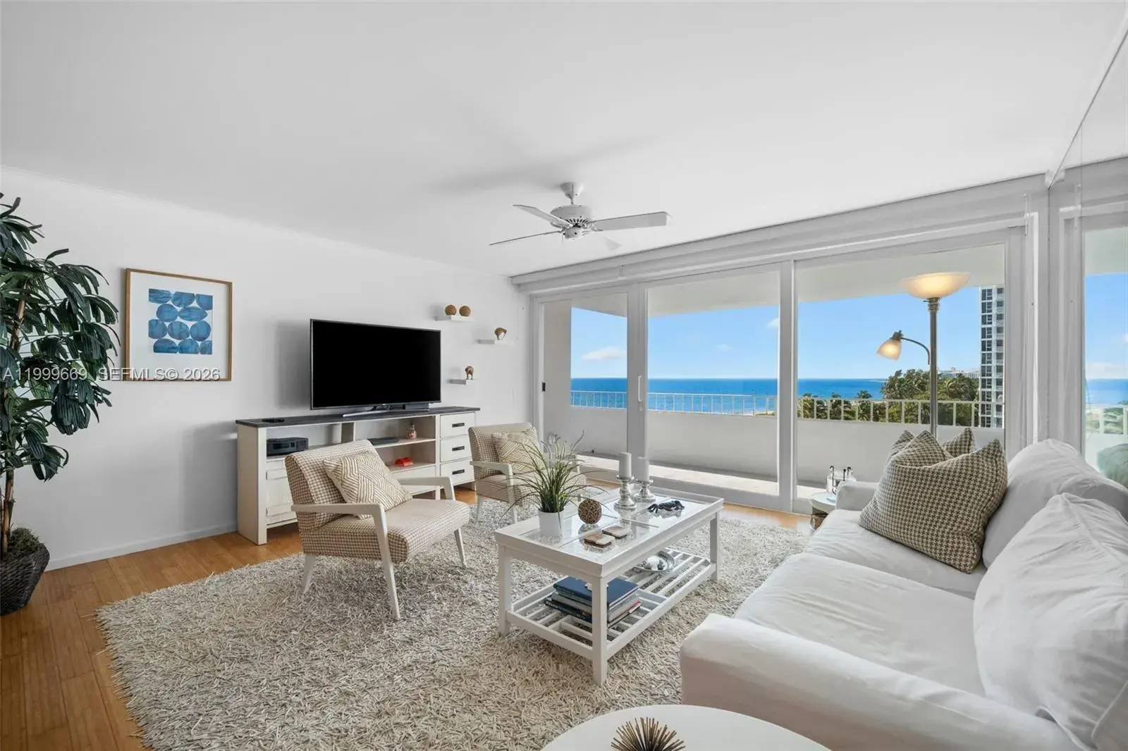 1 bedroom 1 bath for rent at 177 Ocean Lane Dr # 703, Key Biscayne FL 33149