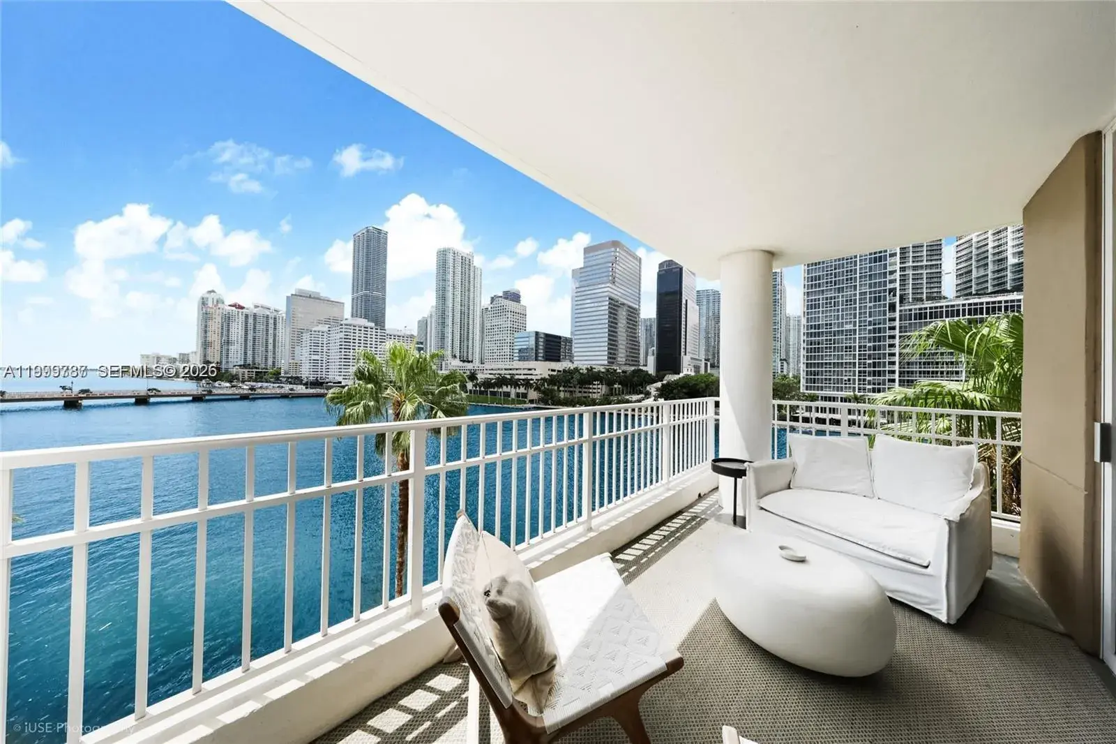 3 bedroom 2 bath Residential for sale at 701 Brickell Key Blvd # 503, Miami FL 33131