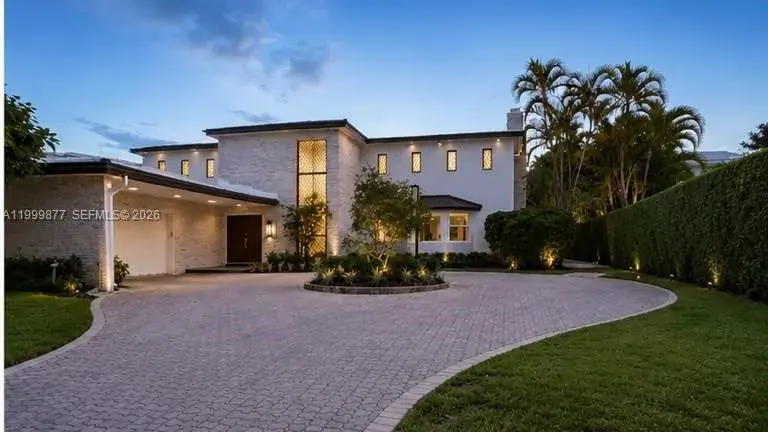 4 bedroom 4 bath Residential Lease for rent at 4403 Palm Ln, Miami FL 33137