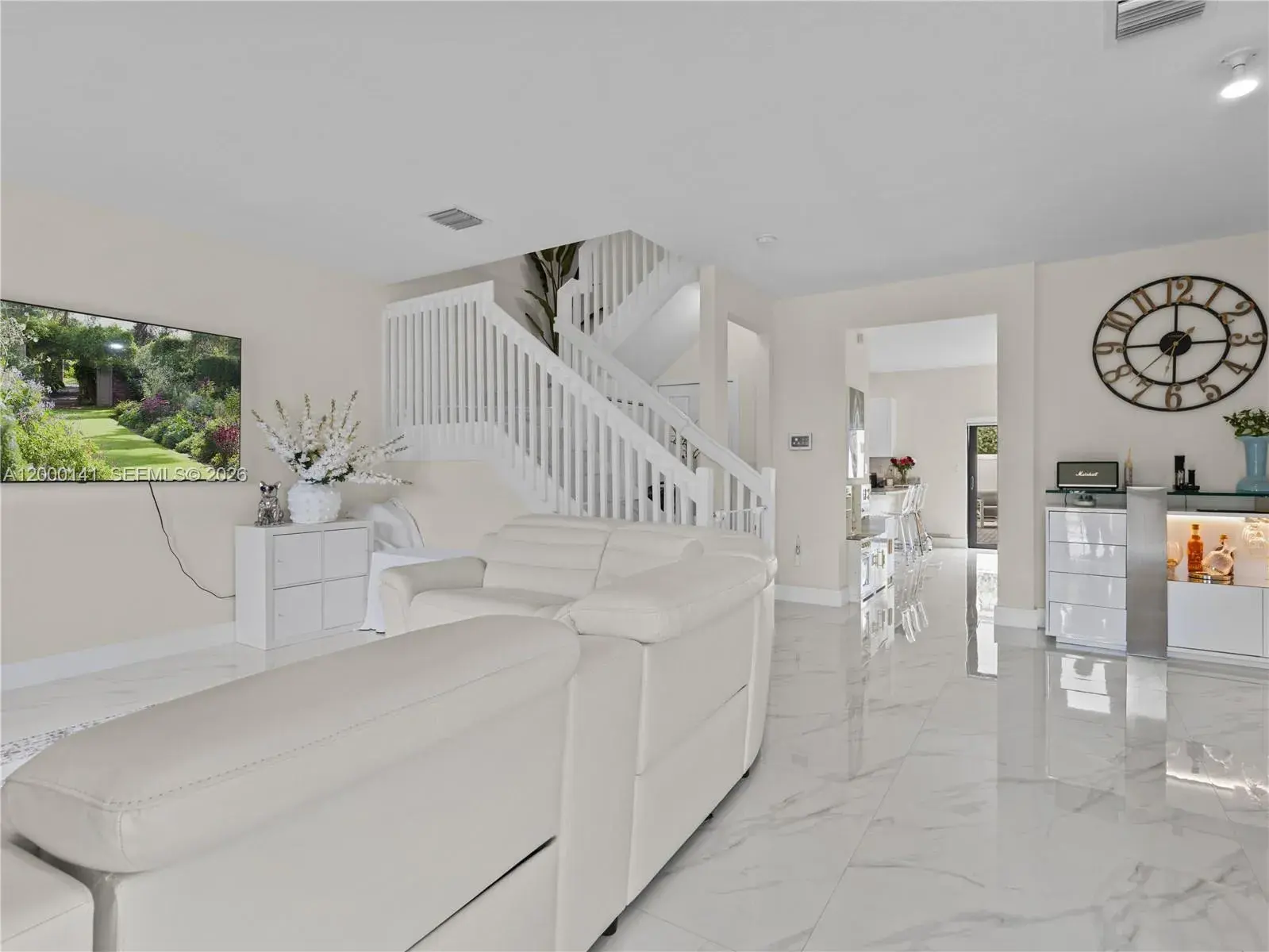 3 bedroom 2 bath Residential for sale at 3347 W 106th Ter, Hialeah FL 33018