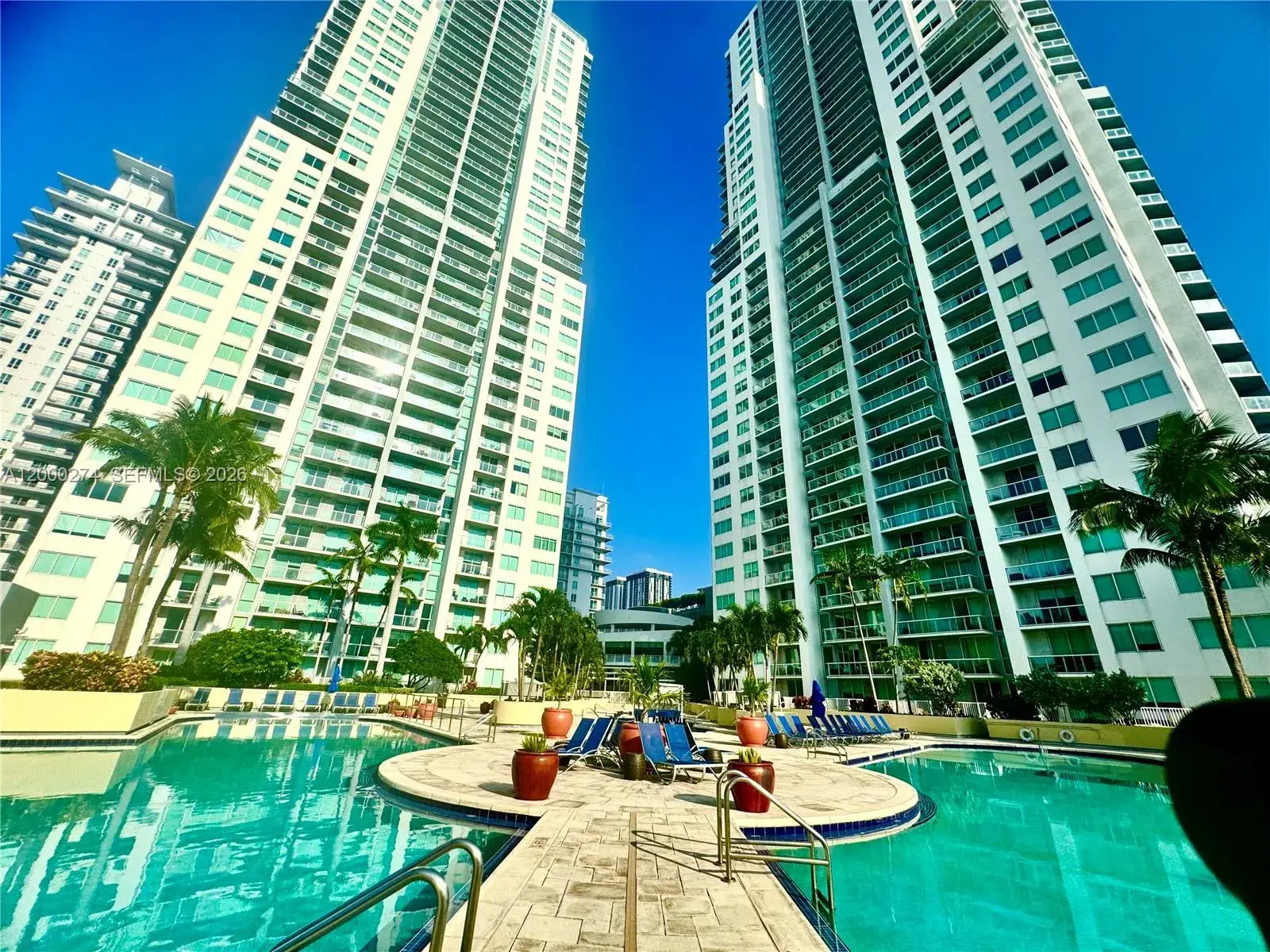2 bedroom 2 bath Residential Lease for rent at 244 Biscayne Blvd # 1709, Miami FL 33132