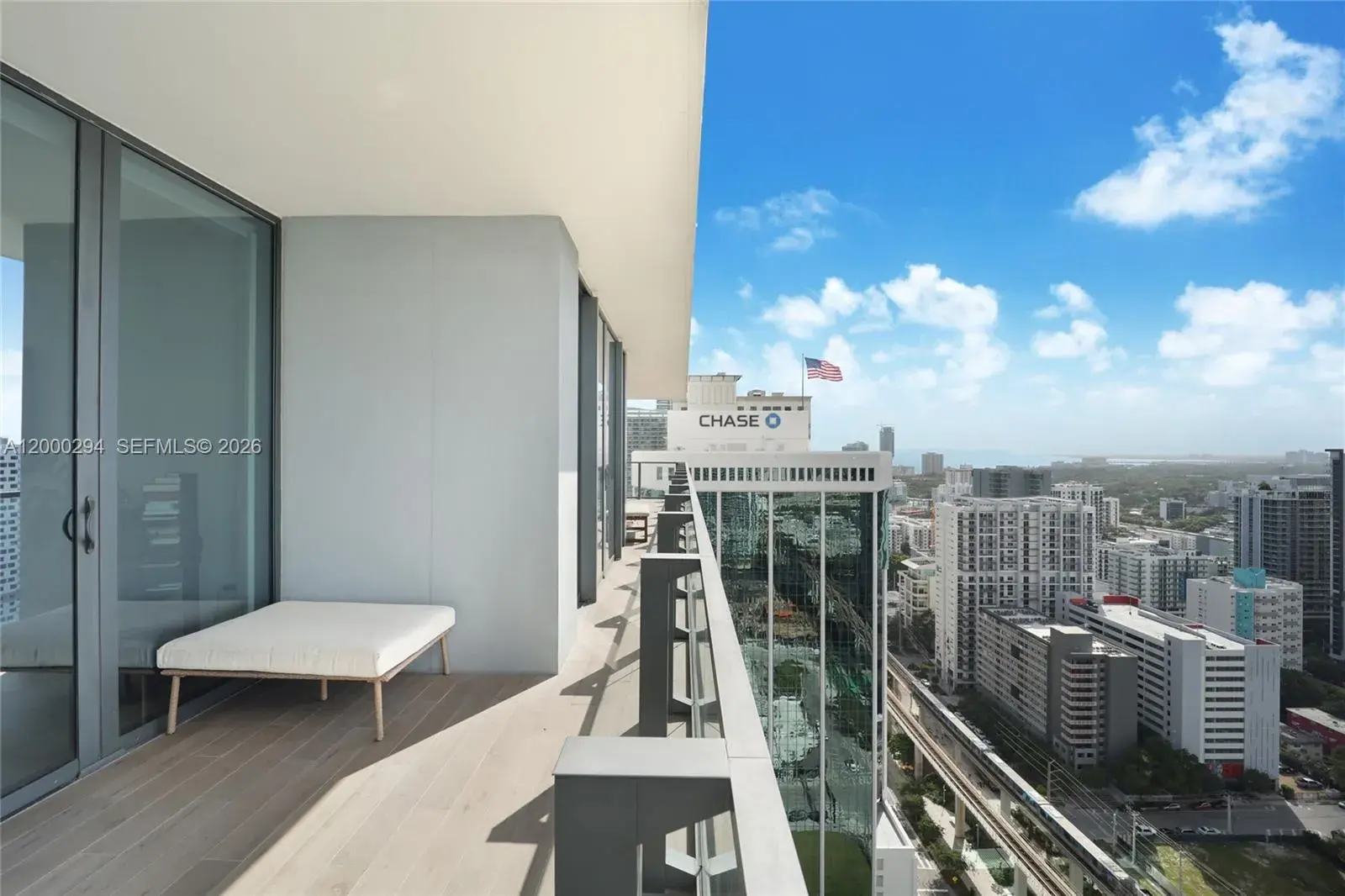 88 SW 7th St # 2602, Miami FL 33130