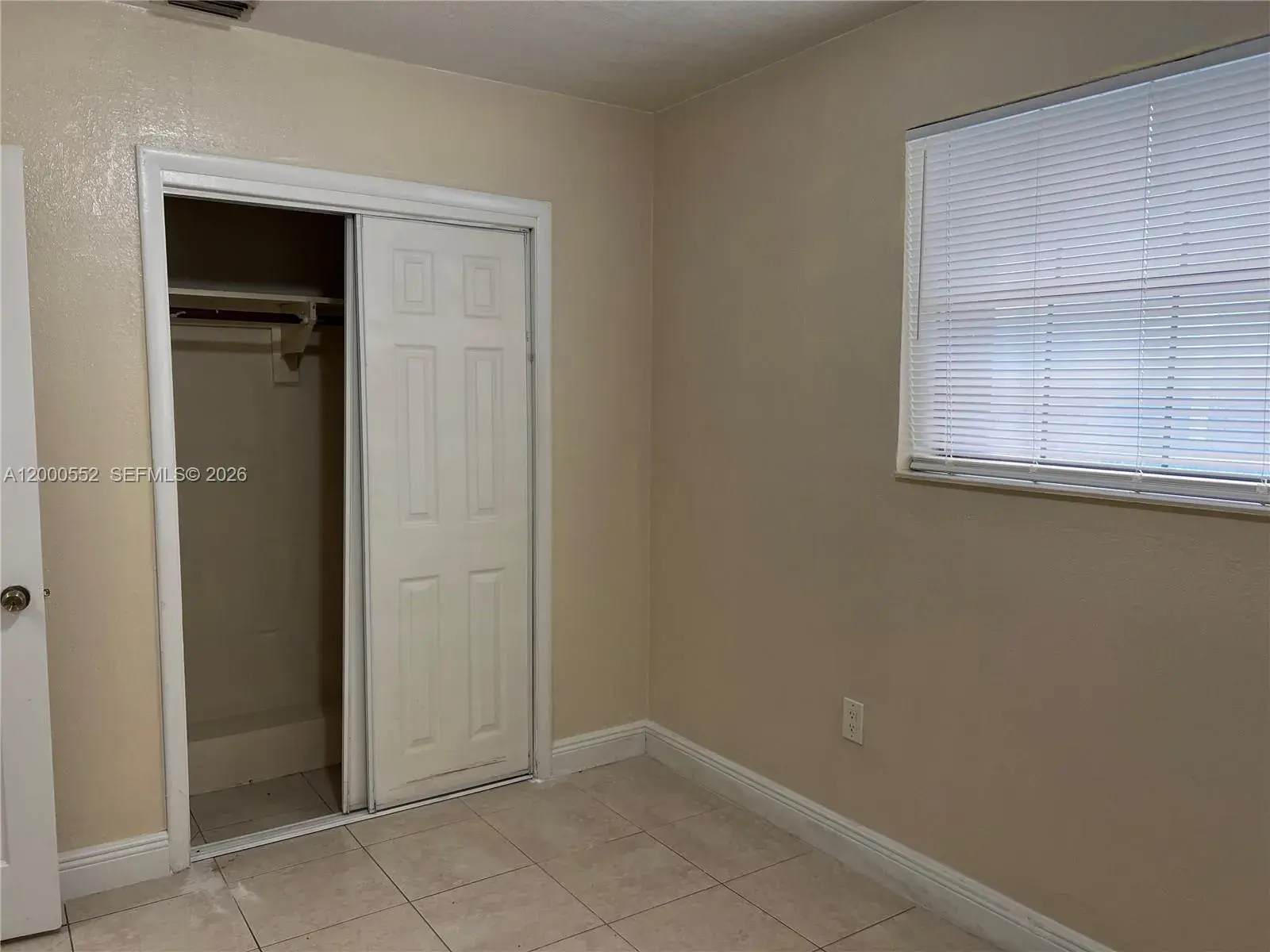 931 NW 34th Way, Lauderhill FL 33311