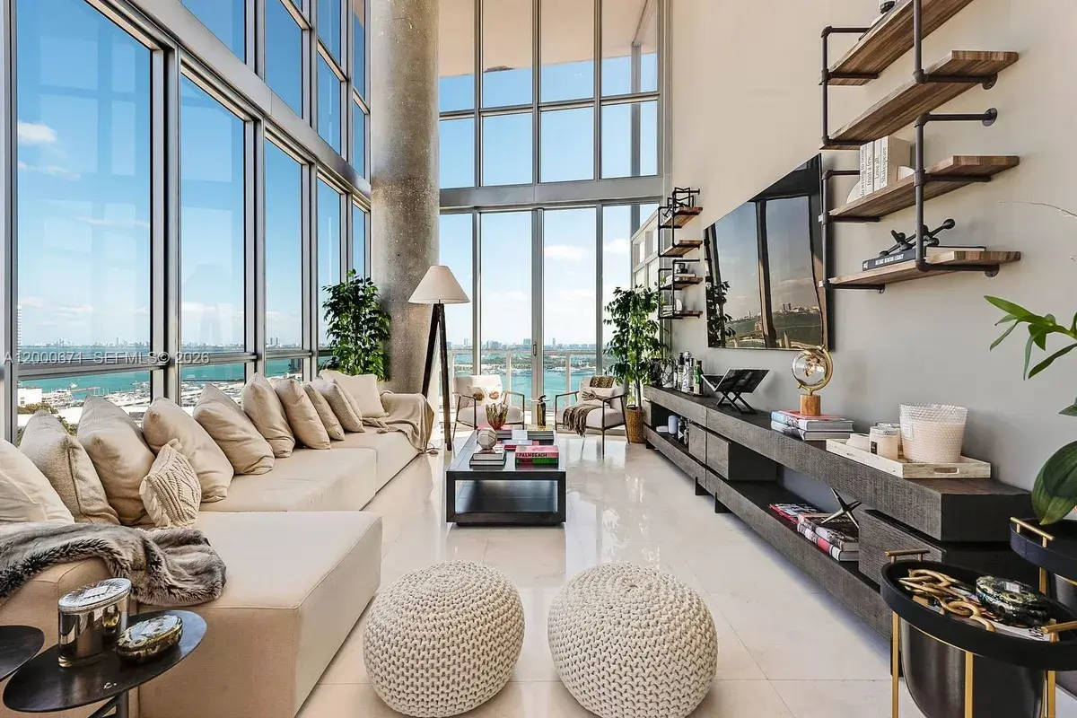 1100 Biscayne Blvd # 2105, Miami FL 33132