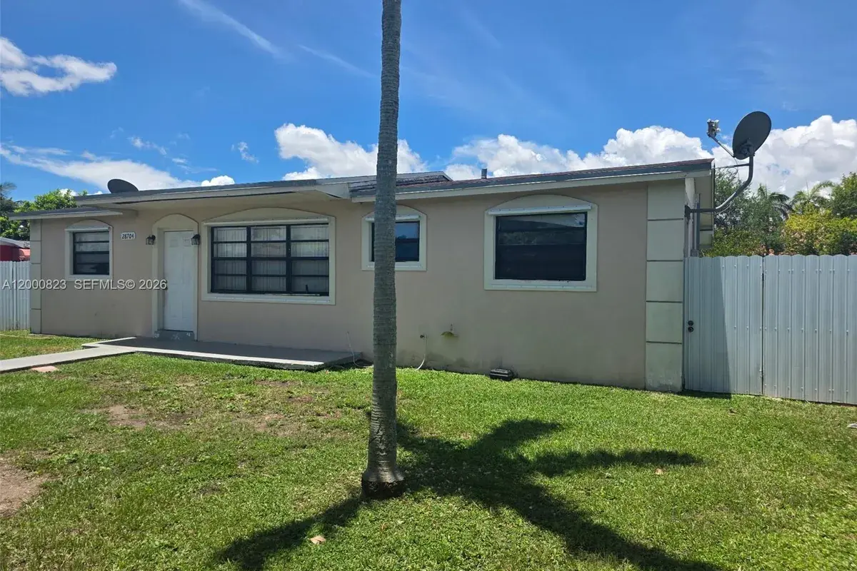 28704 SW 147th Pl, Homestead FL 33033