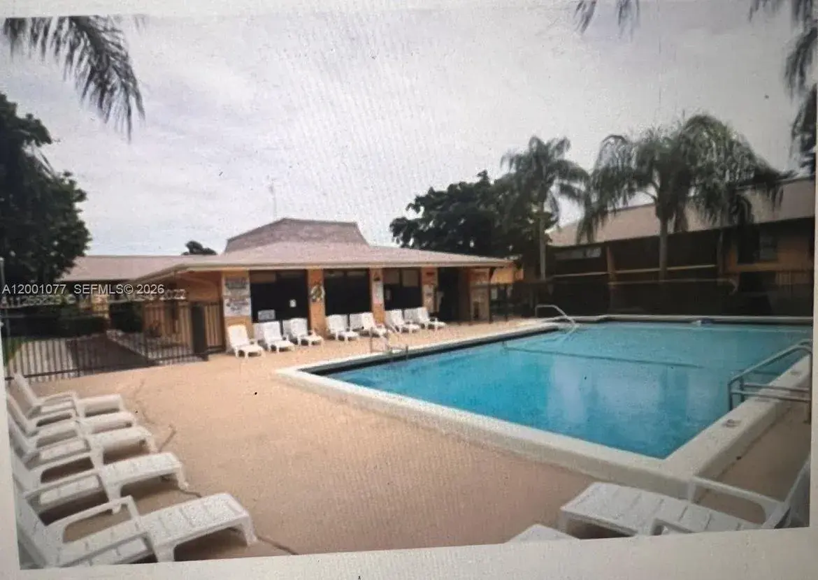 2 bedroom 2 bath Residential Lease for rent at 5821 Washington St # 31, Hollywood FL 33023