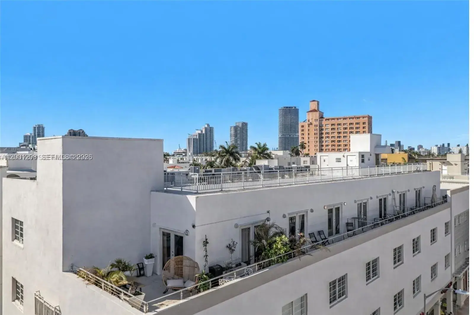 865 Collins Ave # 307, Miami Beach FL 33139