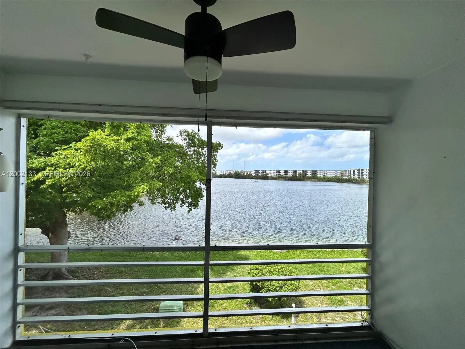245 NE 191st St # 3017, Miami FL 33179