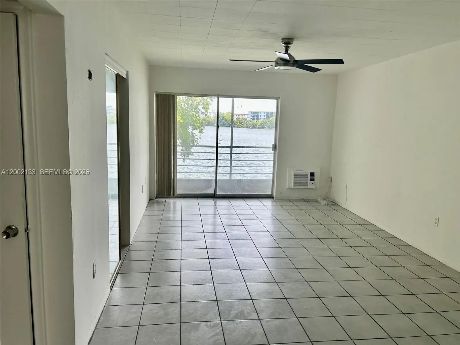 245 NE 191st St # 3017, Miami FL 33179