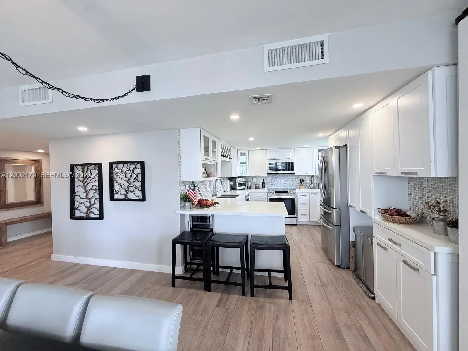 1901 Brickell Ave # B1809, Miami FL 33129
