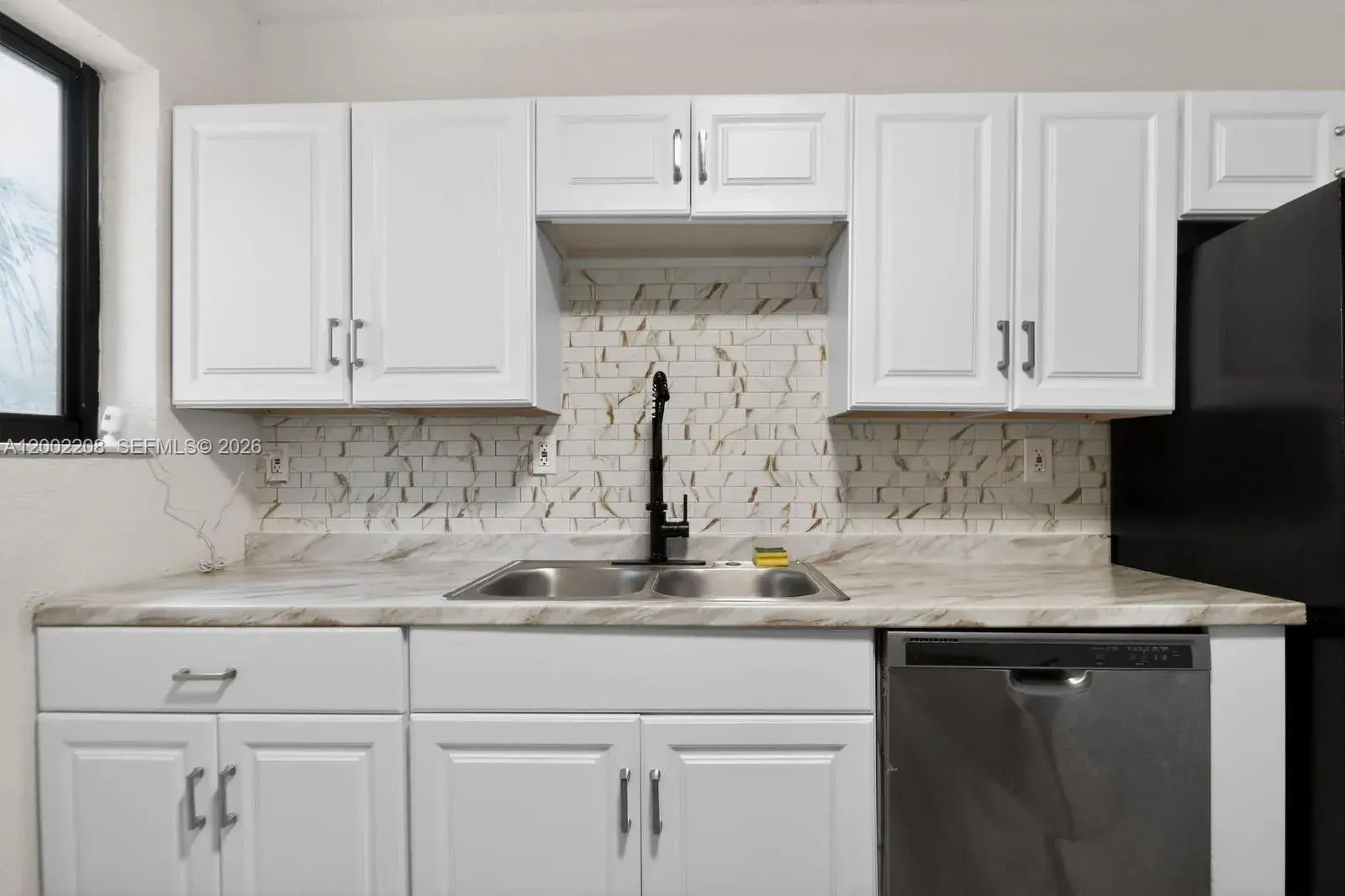 2 bedroom 1 bath Residential Lease for rent at 1810 NW 9th St # 1, Fort Lauderdale FL 33311