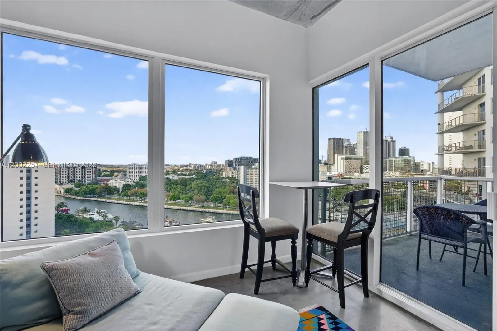1 bedroom 1 bath Residential Lease for rent at 10 SW South River Dr # 1410, Miami FL 33130