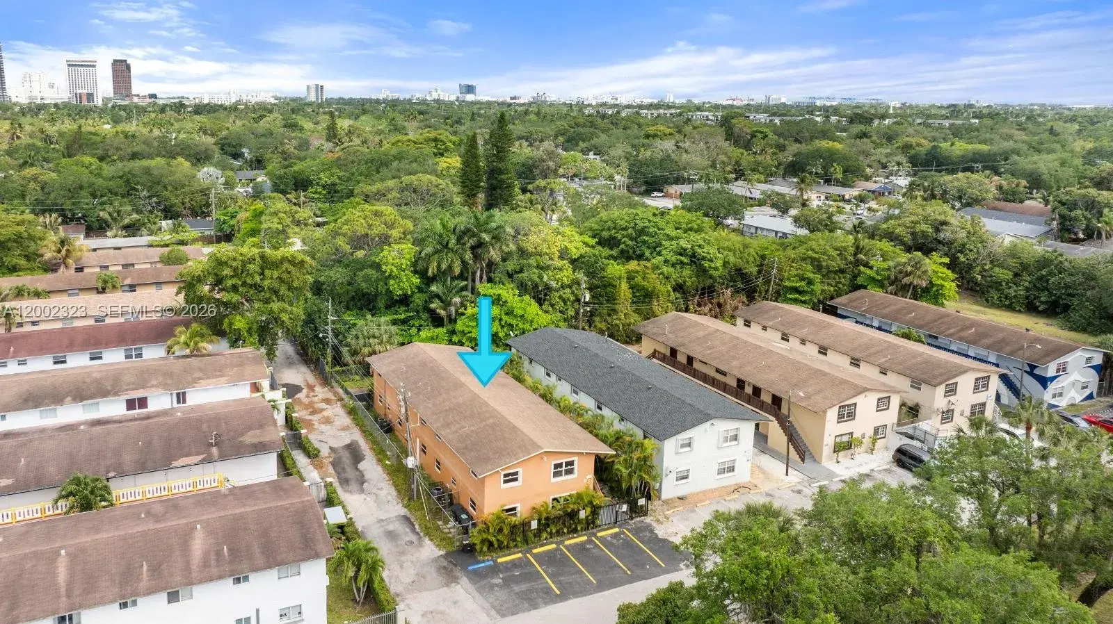 3 bedroom 2 bath Residential Lease for rent at 608 SW 16th Ave # 3, Fort Lauderdale FL 33312