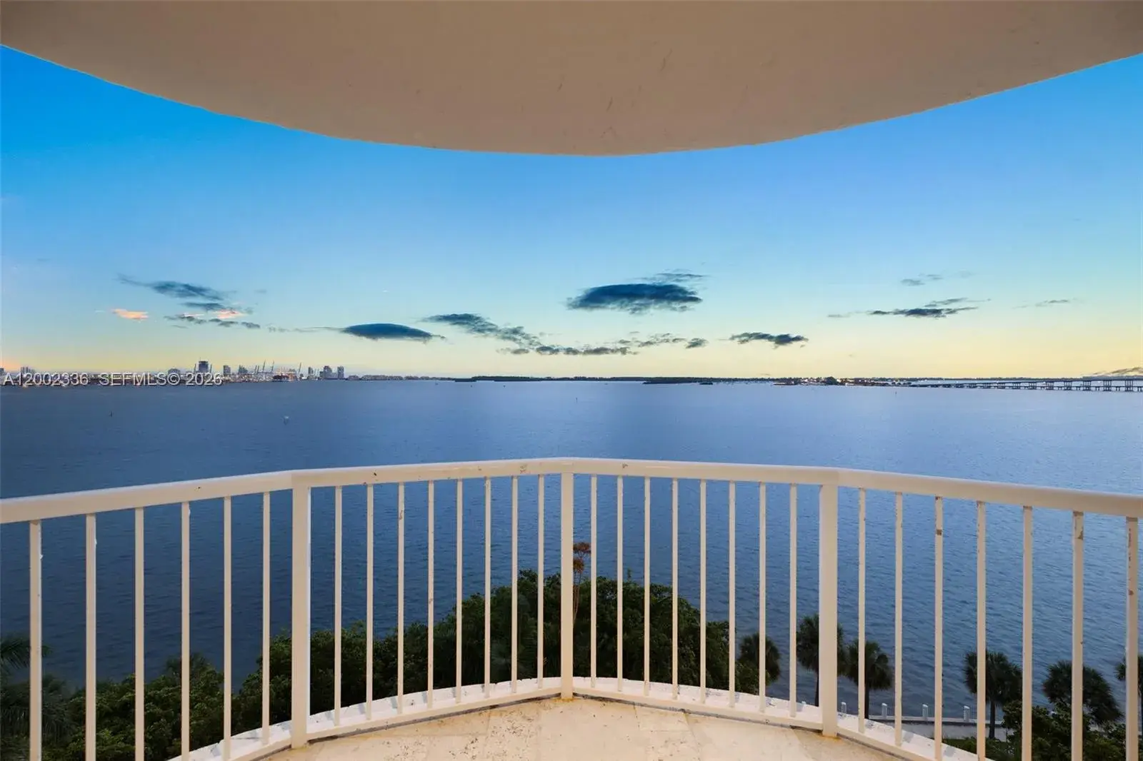 1420 Brickell Bay Dr # 1001A, Miami FL 33131