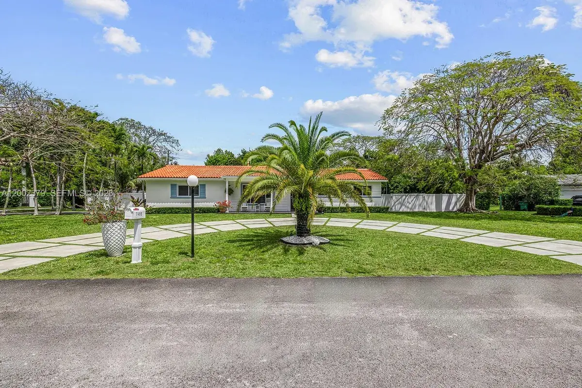 7495 SW 73rd Ter, Miami FL 33143