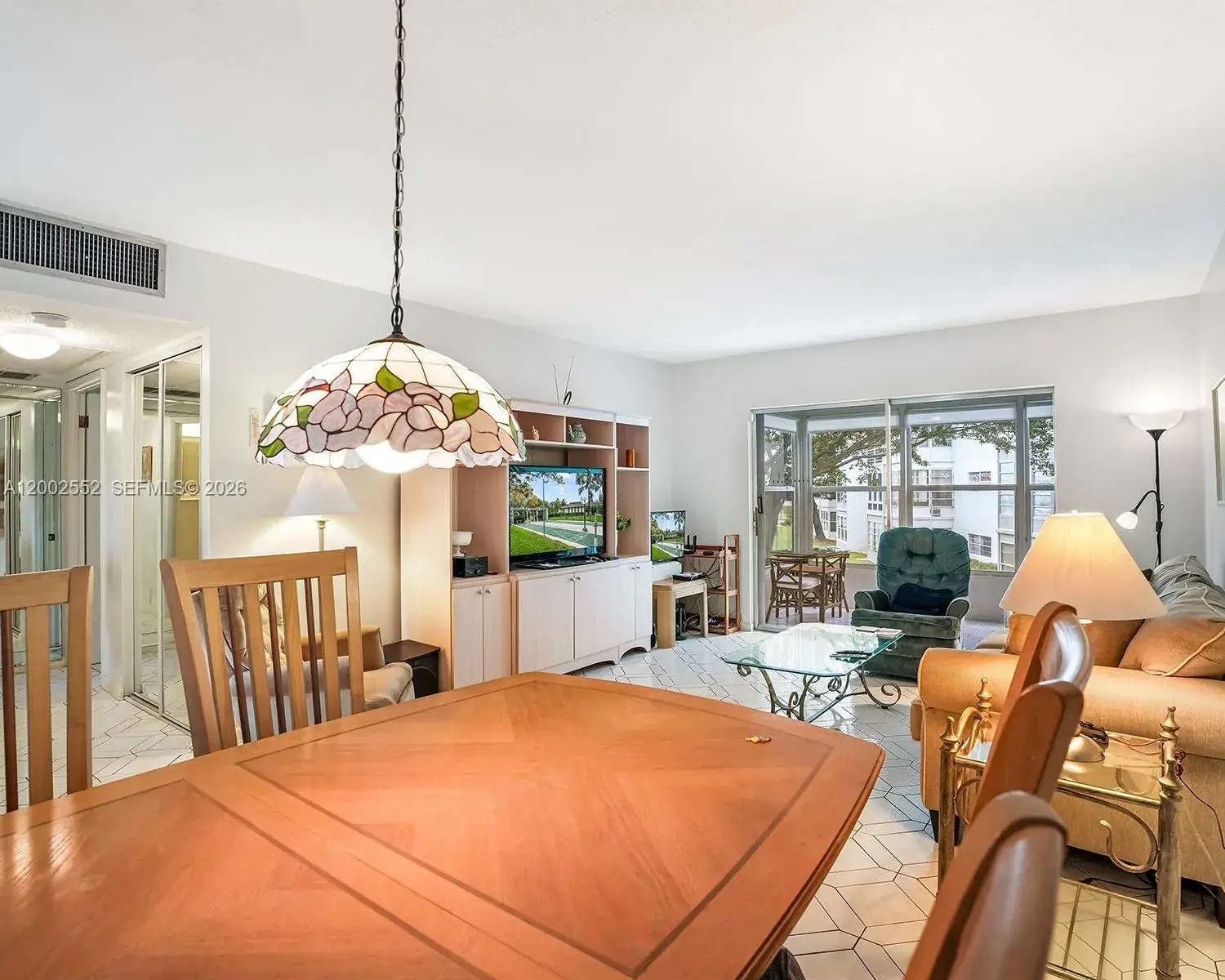 2 bedroom 2 bath Residential for sale at 4806 NW 36th St # 515, Lauderdale Lakes FL 33319