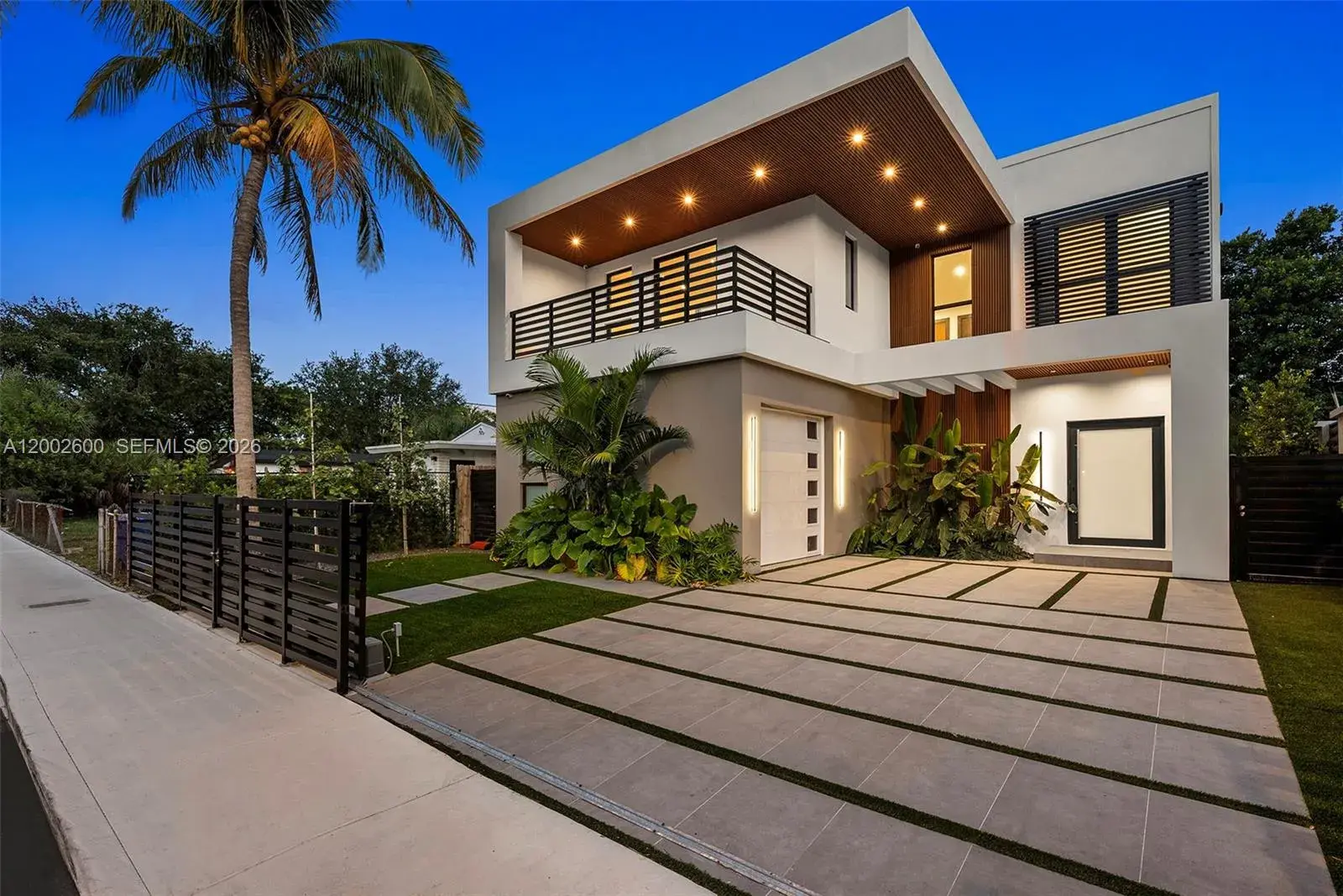 5 bedroom 5 bath Residential for sale at 260 NW 47th St, Miami FL 33127