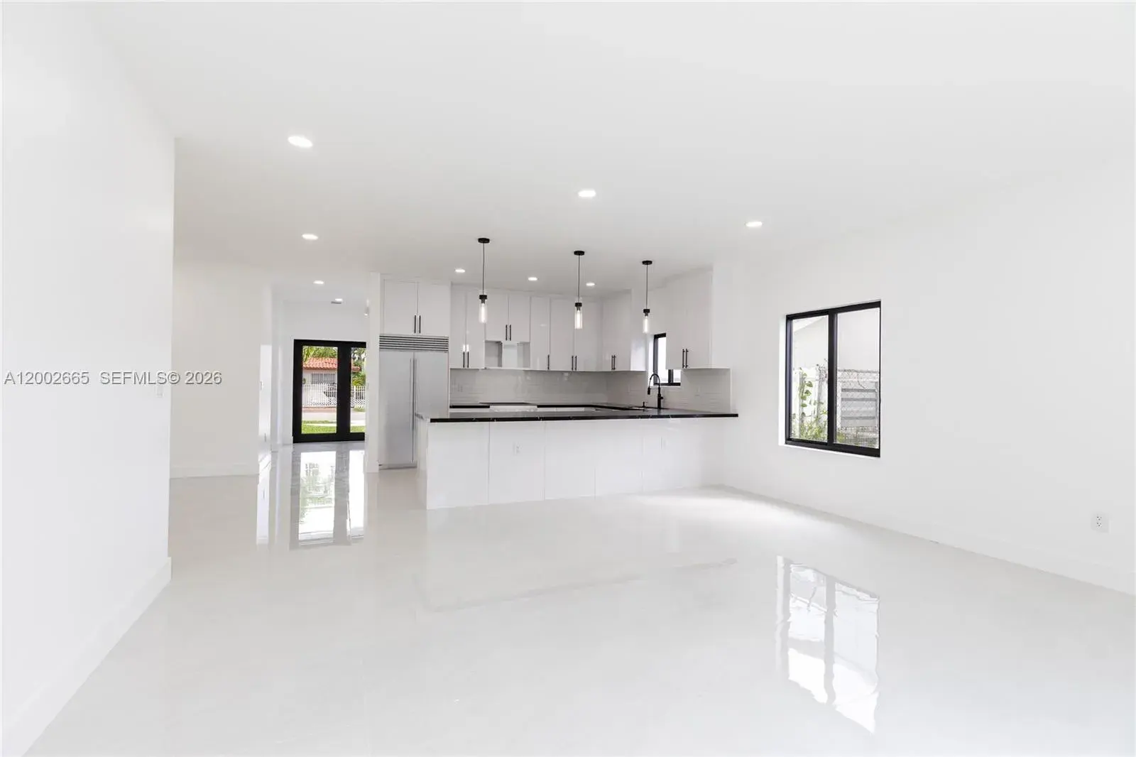 5550 SW 4th St, Miami FL 33134