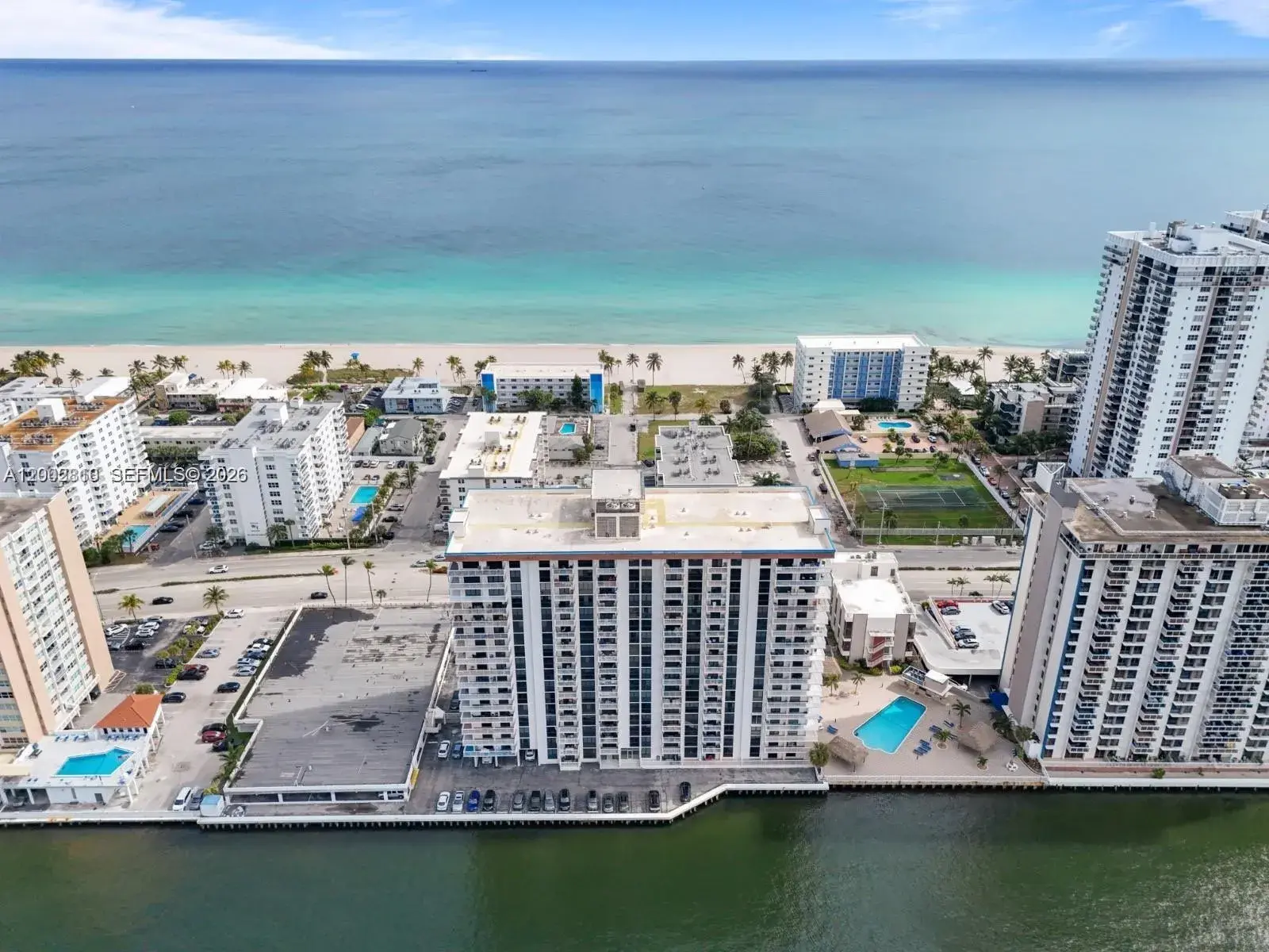 2 bedroom 2 bath Residential for sale at 1500 S Ocean Dr # 4F, Hollywood FL 33019