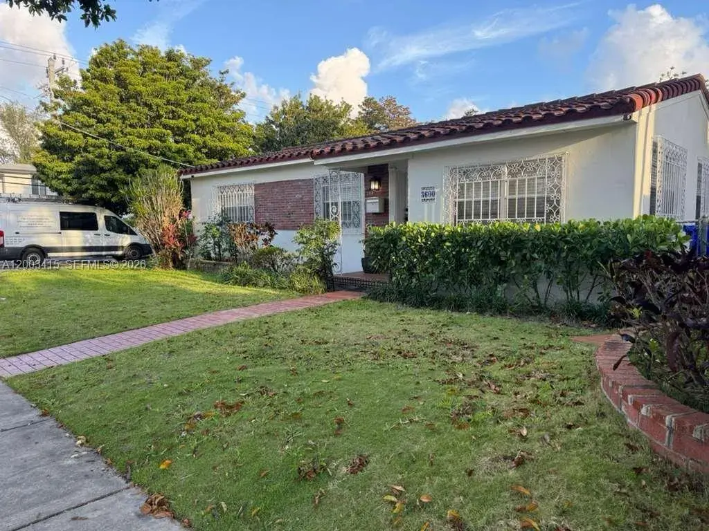 3600 SW 26th St # 0, Miami FL 33133