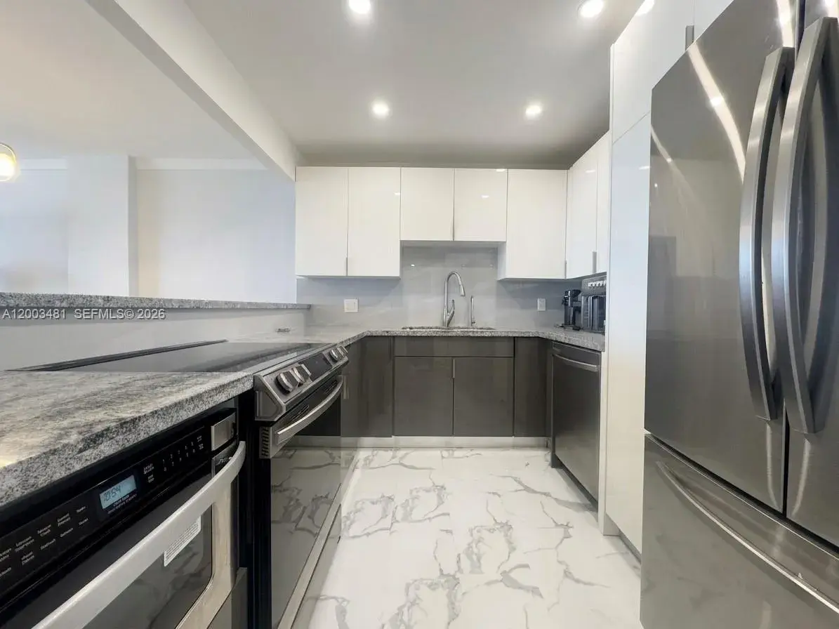 3800 S Ocean Dr # 802, Hollywood FL 33019