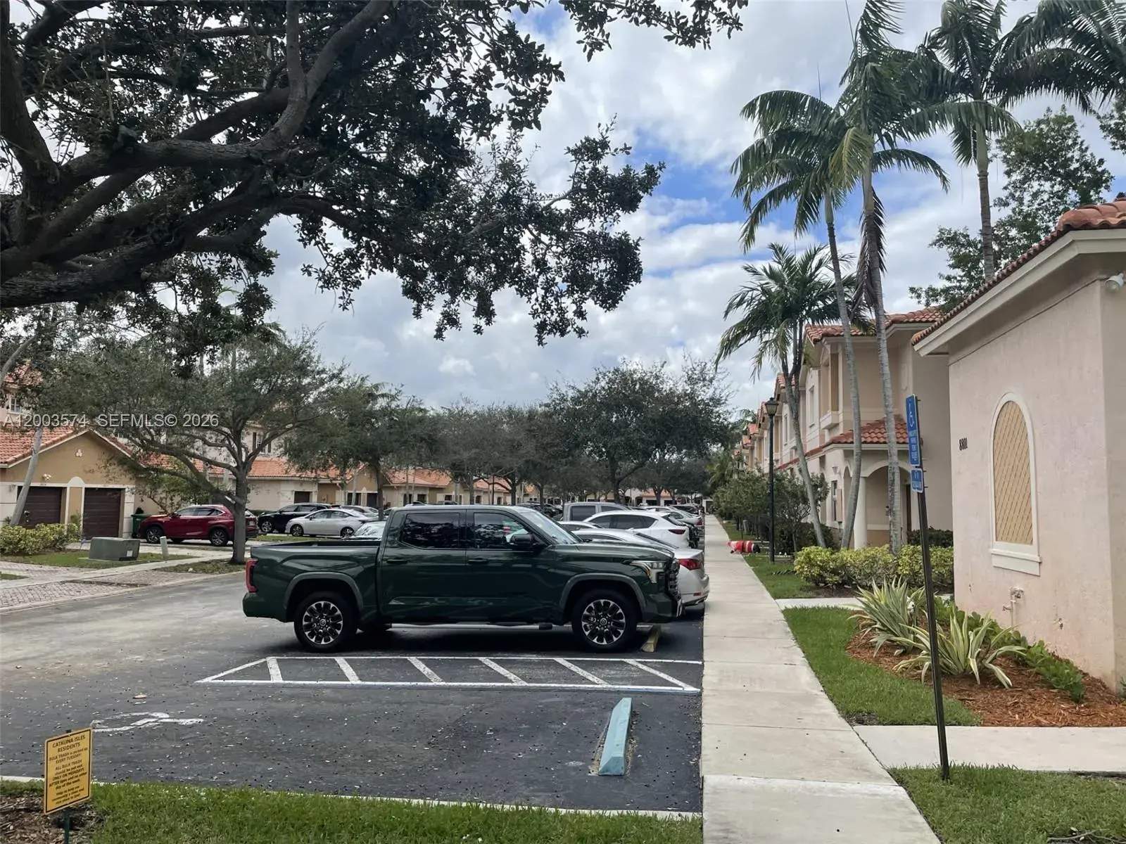 2 bedroom 2 bath Residential for sale at 8831 S Isles Cir, Tamarac FL 33321