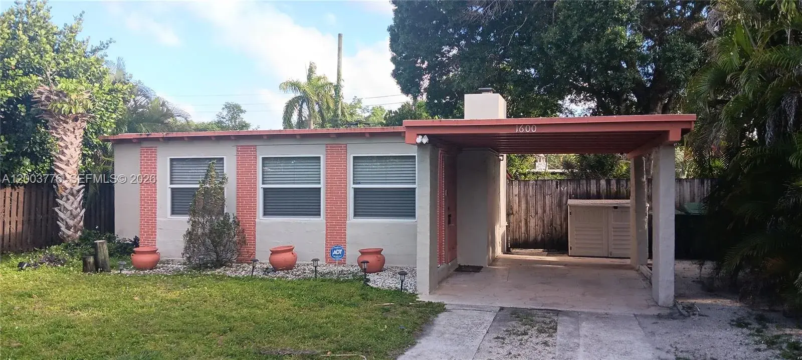 2 bedroom 1 bath Residential Lease for rent at 1600 SW 14th St, Fort Lauderdale FL 33312