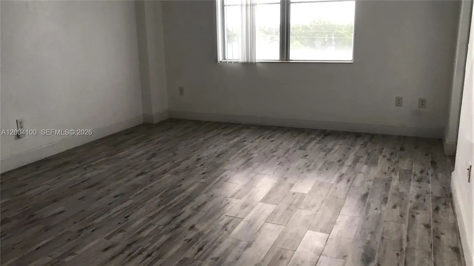 1830 Radius Dr # 407, Hollywood FL 33020