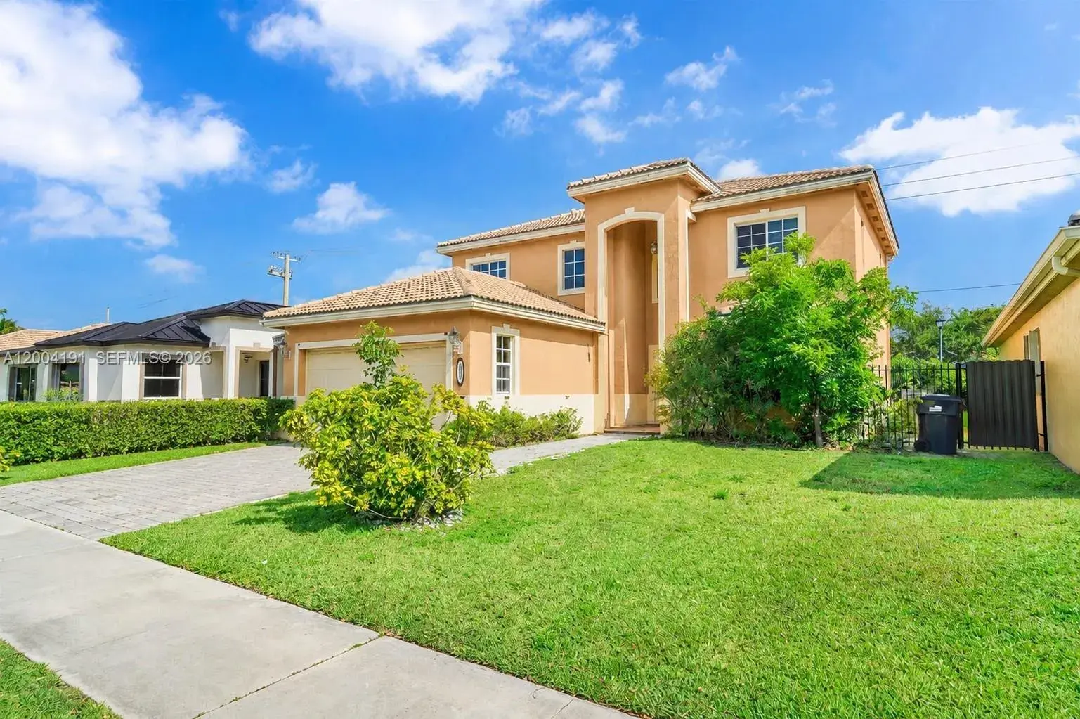 3 bedroom 2 bath Residential for sale at 9031 SW 208th Ter, Cutler Bay FL 33189